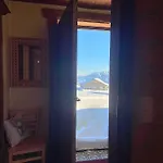 Blick Tirol Direkt Auf Der Skipiste דירה