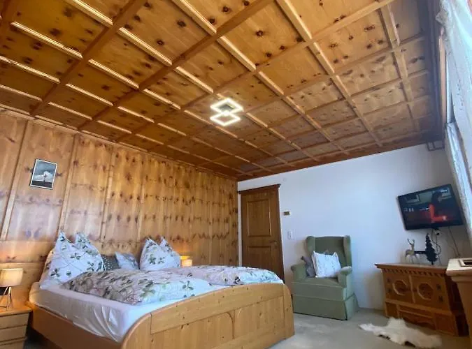 Blick Tirol Direkt Auf Der Skipiste Appartement